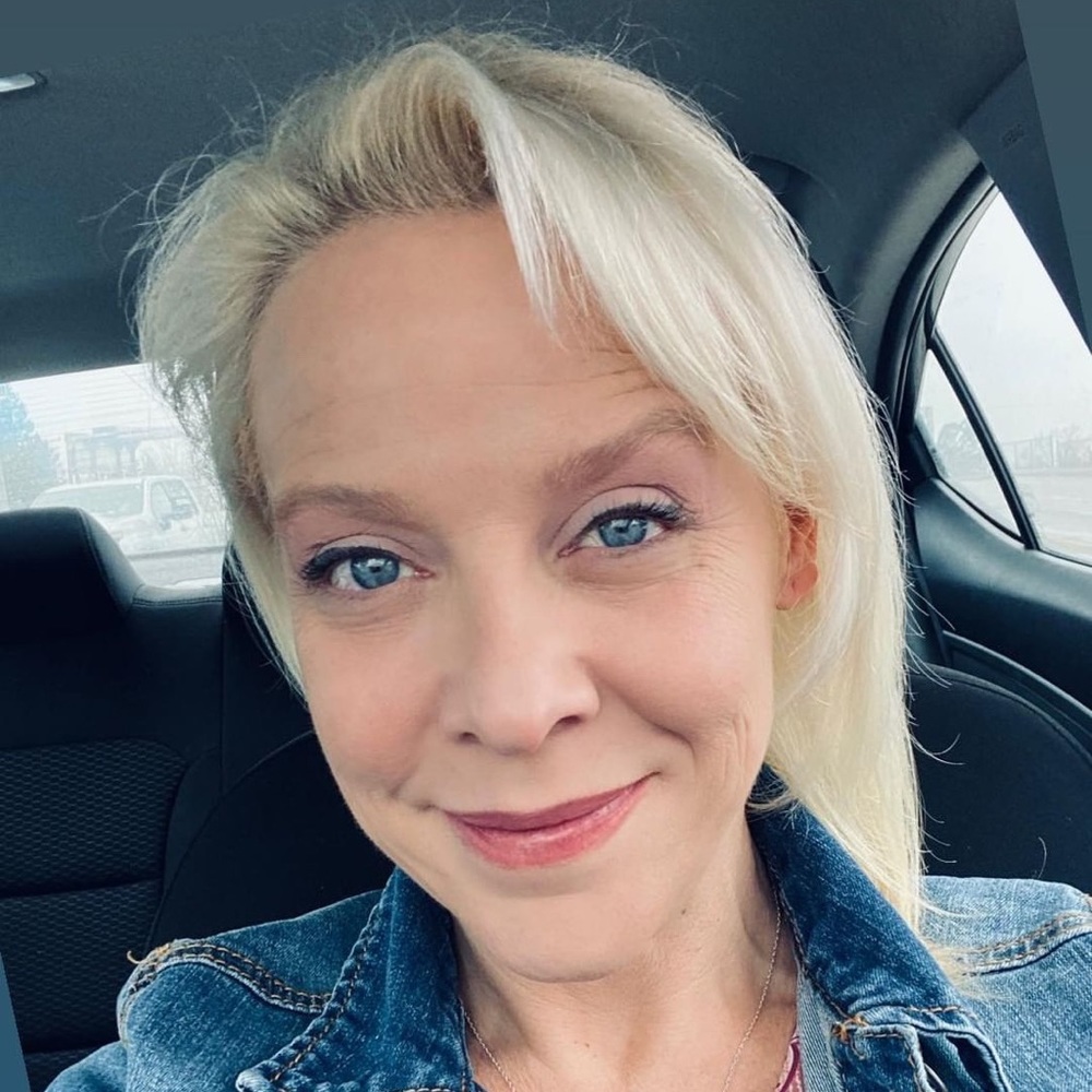 Meet your Posher, Andrea